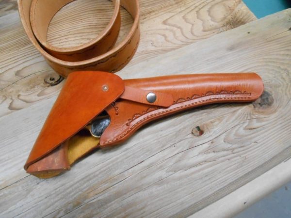 Holster - Cavalry Draw - Percussion Revolvers - Border Tooled [SL-1005] - Image 2